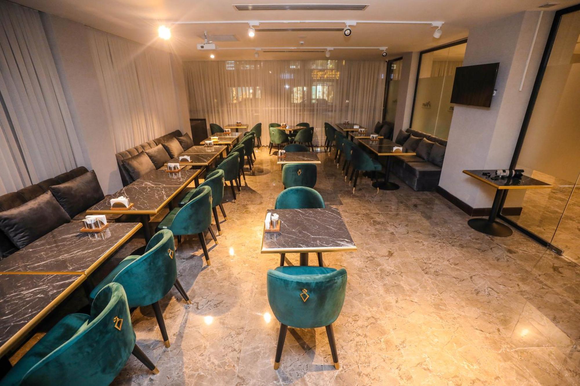 Arium Hotel Baku Exterior foto