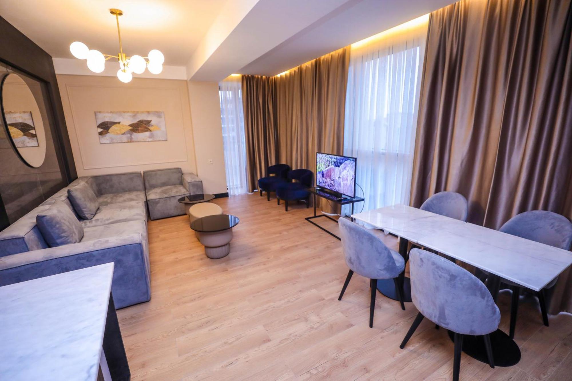 Arium Hotel Baku Exterior foto