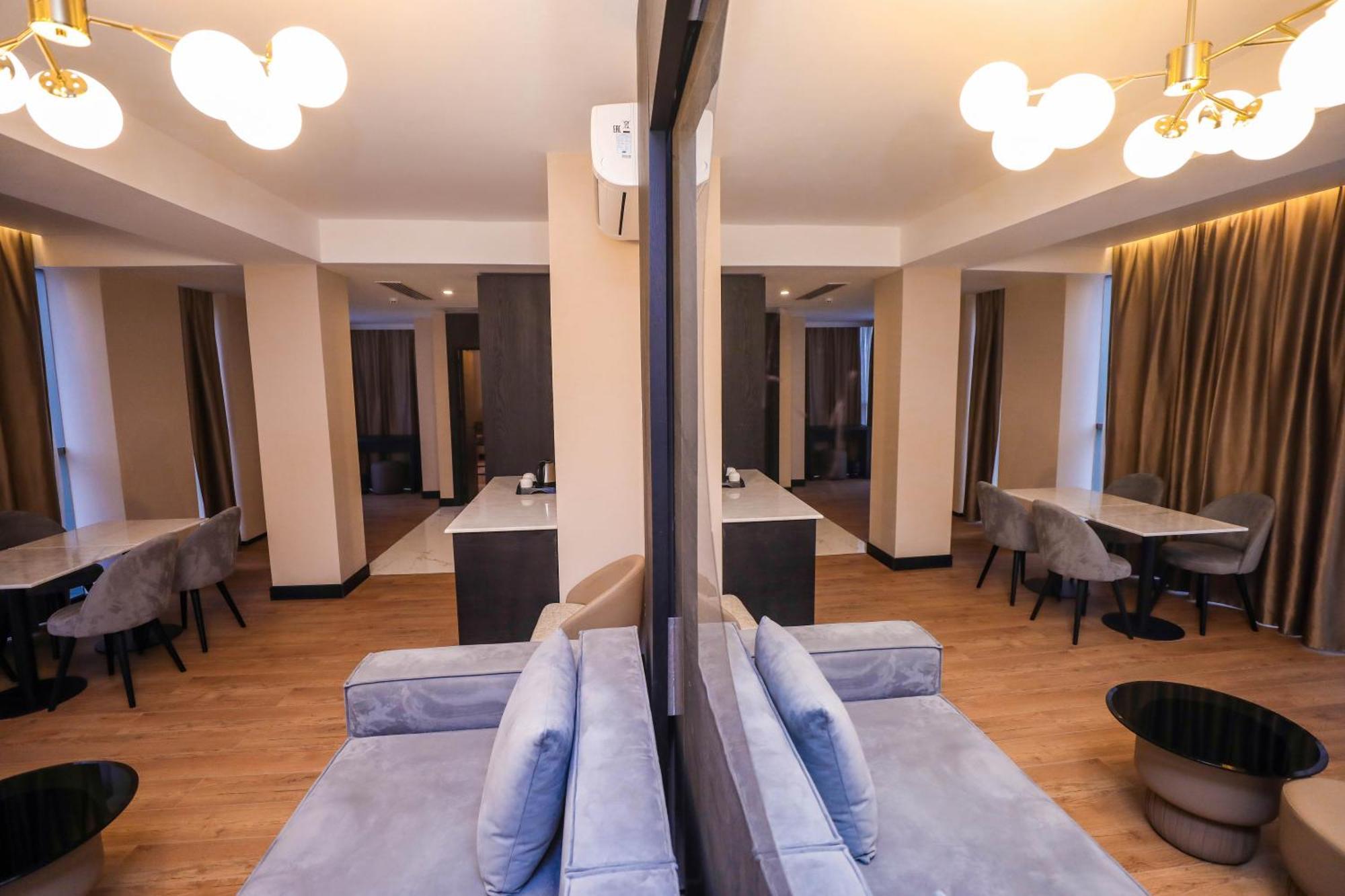 Arium Hotel Baku Exterior foto